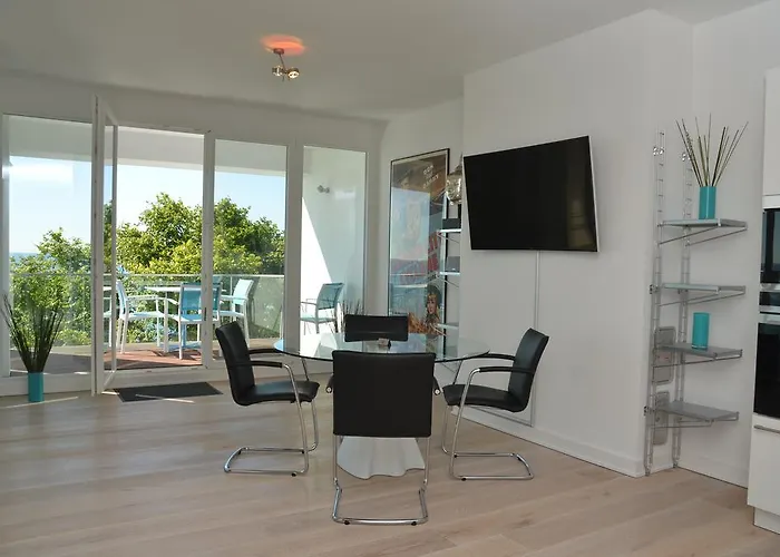Villa Ostseeresidenz - Penthouse 20 Mit Sauna, Balkon, Meerblick Sassnitz